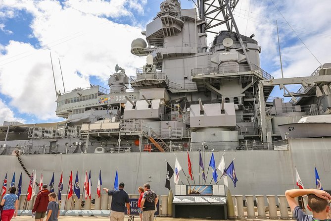 Pearl Harbor: Arizona & Missouri Battleship Tour From Maui, Big Island & Kauai - Pearl Harbor National Memorial: Museums and Exhibits with a Guide