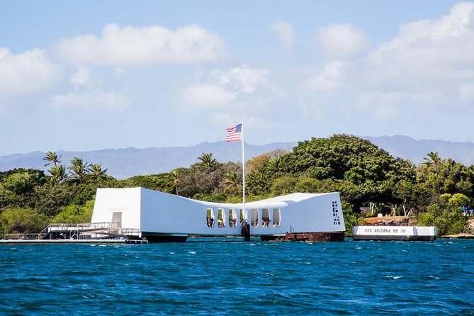 Pearl Harbor Official Deluxe Multimedia and VR Tour Combo - Pearl Harbor Deluxe for $20.99: What the price really covers