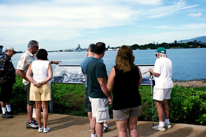 Pearl Harbor Self-Guided Multimedia and Virtual Reality Tours - Stop 1: Pearl Harbor National Memorial Points You Can Control