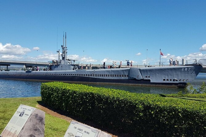 Pearl Harbor USS Arizona & Bowfin Submarine - Bowfin Submarine Museum: “Silent Service” Up Close