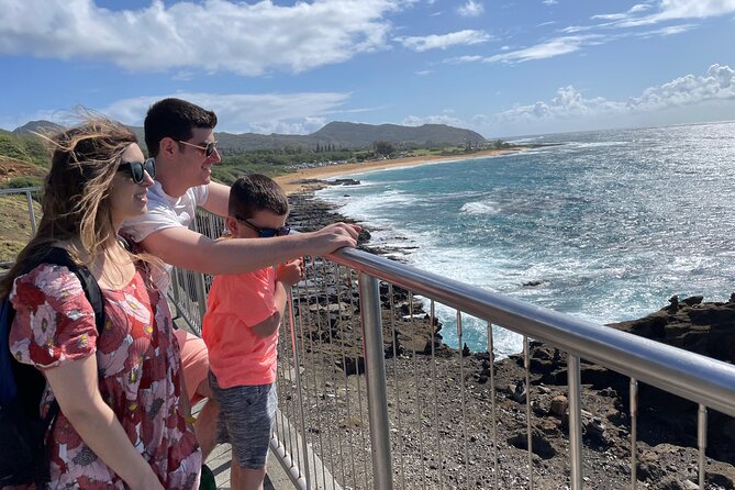Premium Oahu Circle Island Tour – Small Group, No Crowds - Byodo-in Temple: calm water and quick culture time