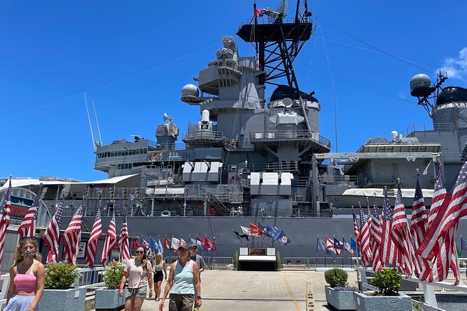 Private USS Arizona and USS Missouri Pearl Harbor Tour - Punchbowl National Memorial Cemetery: The View With Purpose