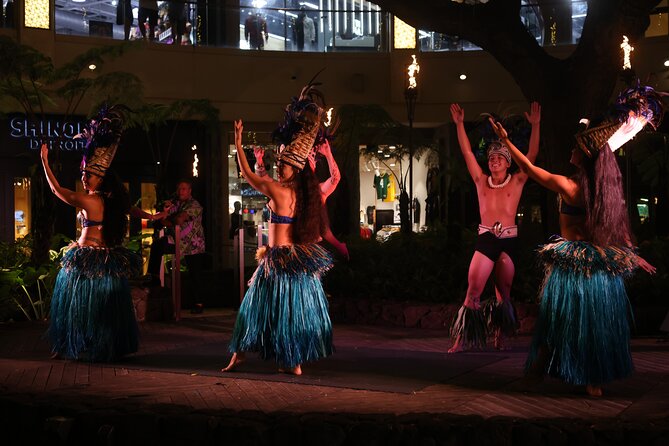 Queens Waikiki Luau with Dinner Buffet and Cultural Activities - Location, Walkability, and Waikiki Night Out Timing
