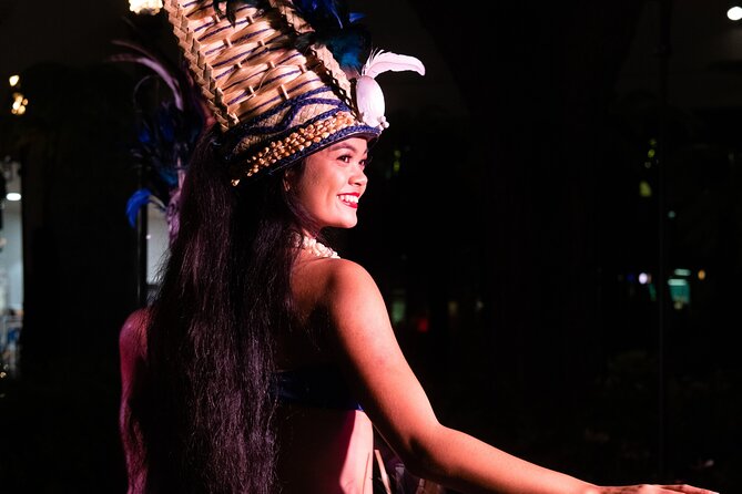 Queens Waikiki Luau with Dinner Buffet and Cultural Activities - Your 2.5-Hour Evening: How the Night Usually Feels