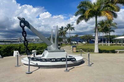 Roundtrip Shuttle from Waikiki-Pearl Harbor National Memorial - Price and value: is $15 actually a good deal?