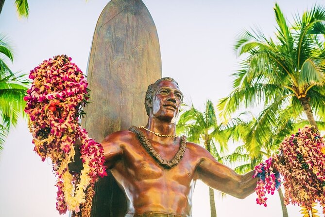 Small Group North Shore Circle Island Tour Oahu - The van ride through Waikiki: where the sand story comes in