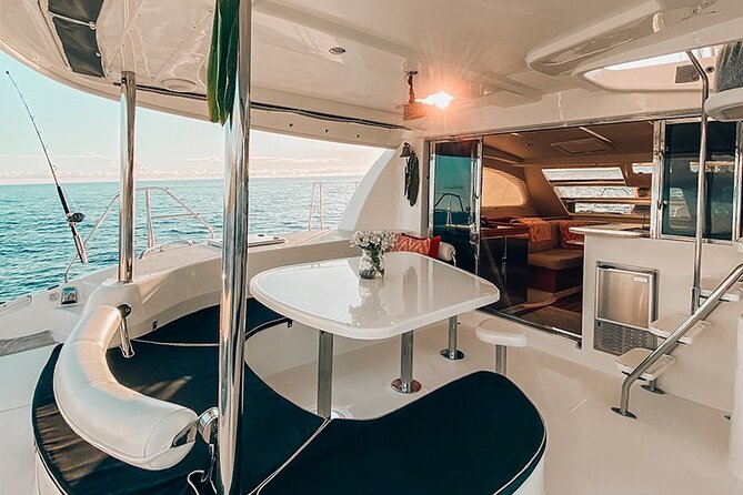 Small Group Yacht Sunset Cruise from Oahu - Dinner on the water: chef’s tasting menu, short rib and seared Ahi