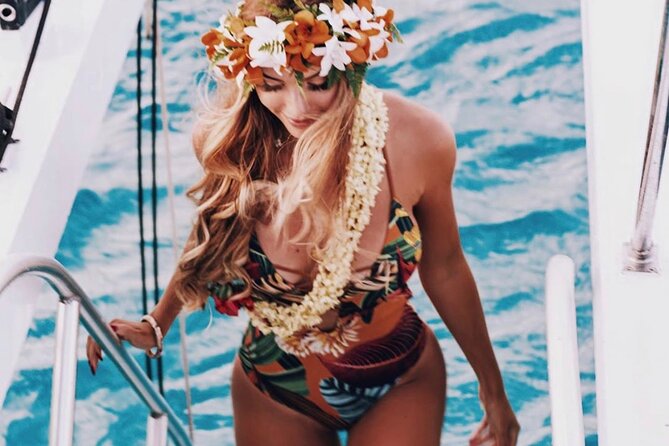 Sunset Boat Cruise: Swim and Cruise Waikiki - Swimming in Waikiki Without the Snorkel Setup