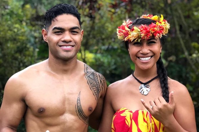 Toa Luau at Waimea Valley, Oahu - Check-In, Your Flower Lei, and How the Evening Starts