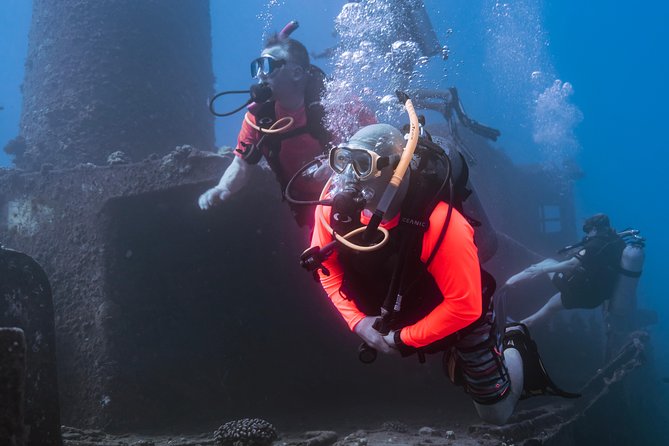 Waikiki 2 Tank World Class Wreck SCUBA Diving - Certified Only - Tank One: The Wreck Dive Off Waikiki (Sea Tiger, YO-257, San Pedro)