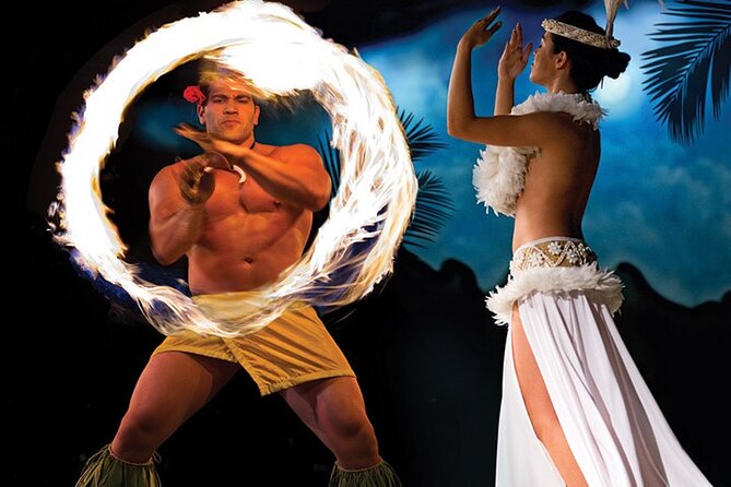 Waikiki Starlight Luau on The Great Lawn-Hilton Hawaiian Village - Hilton Hawaiian Village Great Lawn: the setting you pay for
