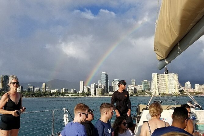 Waikiki Sunset Cocktail Sail with Open Bar - A 1.5-hour Waikiki sunset sail that feels like a night out